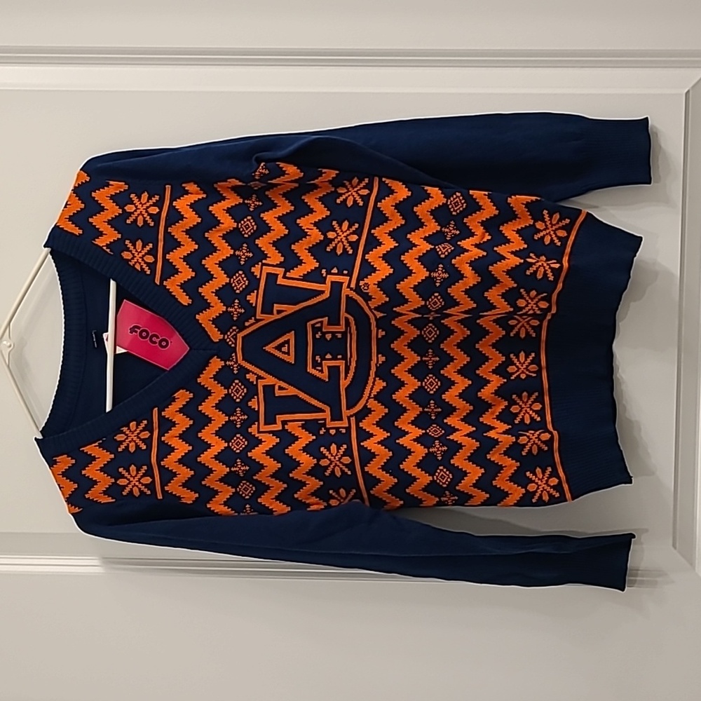 Auburn Tigers women's V-neck sweaters, M, navy blue and dark orange